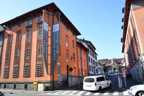 Centre hospitalier Henri Mondor (Aurillac)